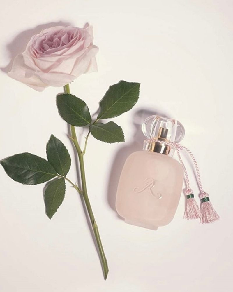 rose-nue-eau-de-parfum-parfums-rosine