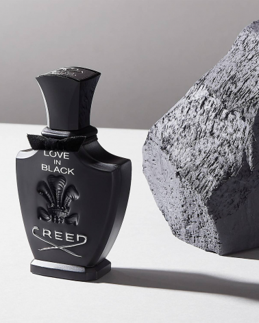 Love-in-black-parfum-creed
