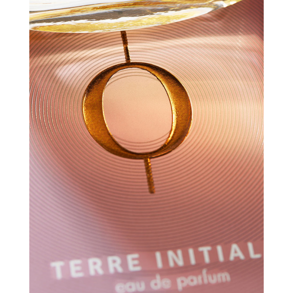 earth-initial-perfume-garden-de-France