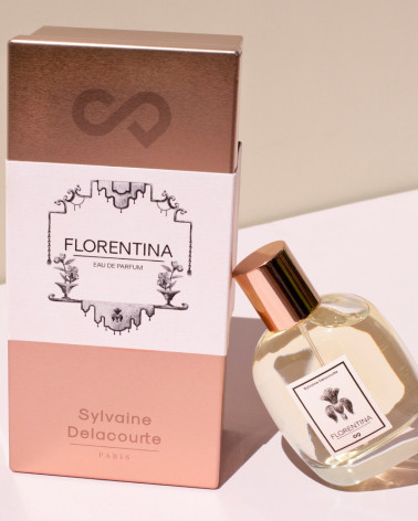 Parfums créateurs_Florentina_bottle+case_parisparfumsfr