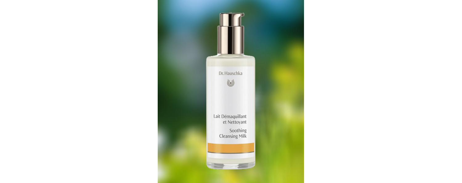 lait-demaquillant-nettoyant-naturel-dr-hauschka-parisparfumsfr