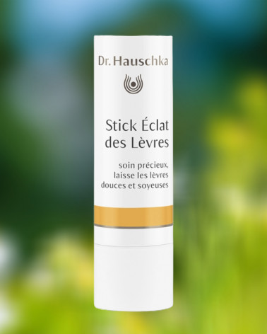 stick-eclat-lipres-nourishing-dr-hauschka-parisparfumsfr