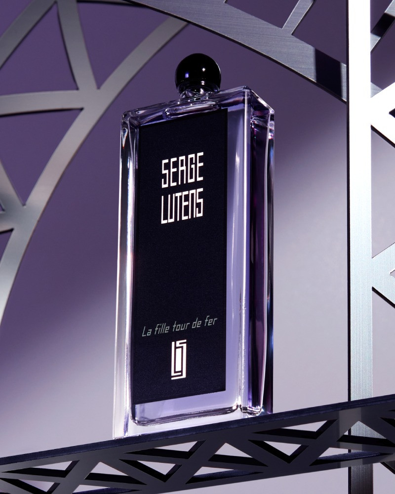 Fille_Tour_de_Fer-Collection-noire_Lutens