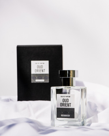 Parfum-de-créateurs-Oud-Orient-Autour-Du-Parfum-Parisparfumsfr