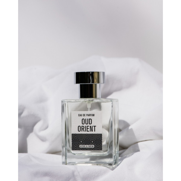 Parfüm-de-Creators-oud ude-um-the-duft-parisparfumsfr