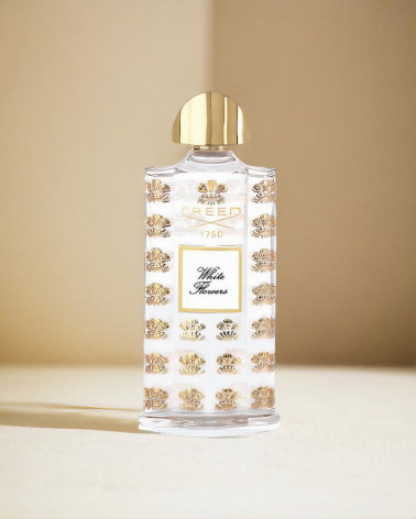 white-flowers-parfum-creed