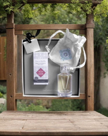 UN VIN ROSÉ SOUS LA TONNELLE - Coffret Parfum Intérieur