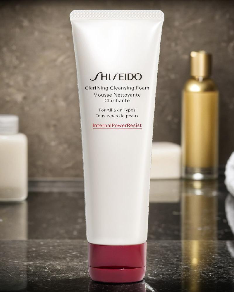 mousse-nettoyante-clarifiante-shiseido-parisparfumsfr