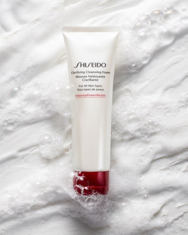 mousse-nettoyante-clarifiante-shiseido-parisparfumsfr