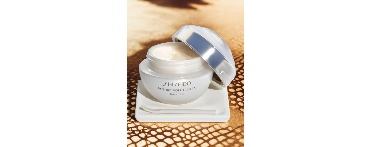 future-solution-creme-protection-totale-SPF20-shiseido-parisparfum