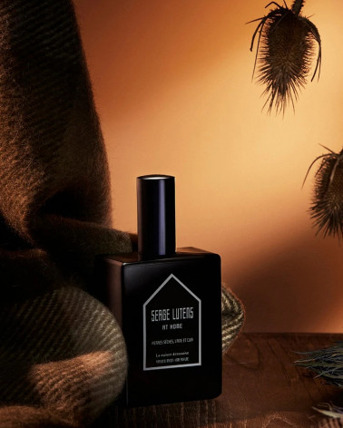 pierres-seches-laine-cuir-parfum-maison-serge-lutens