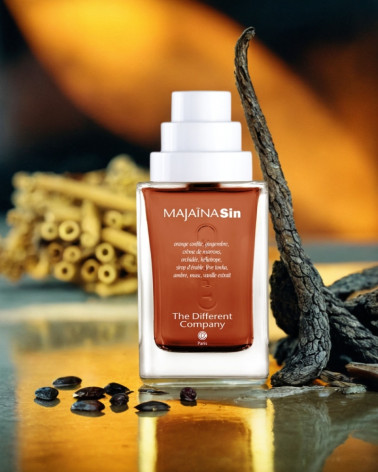 Majaina-parfum-the-different-company