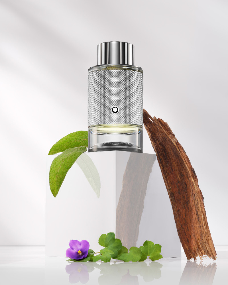 perfume-man-Explorer-platinum-house-carven