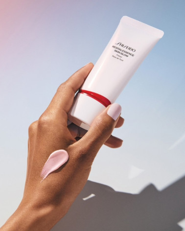 REVITALESSENCE SKIN GLOW _ Base de Teint Eclat