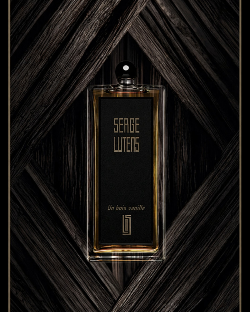 a-Holz-Vanille-Wasser-de-Duft-Serge-lutens