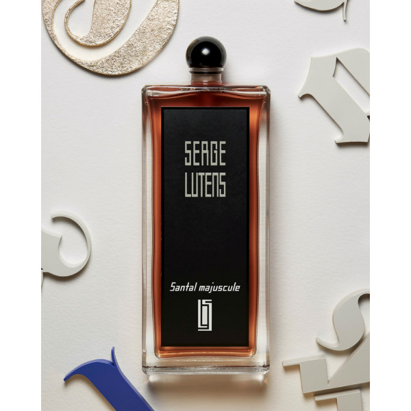 sandal-majuscule-water-parfum-serge-lutens