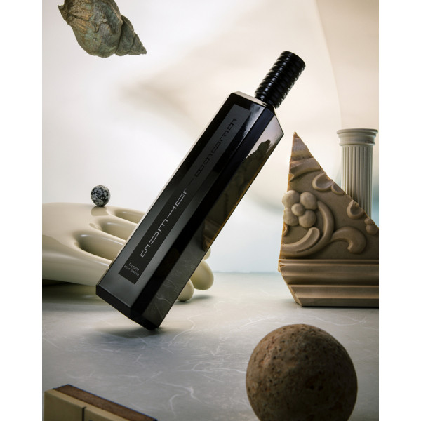 la-Beute-for-The-Schatten-Wasser-de-Duft-Serge-lutens