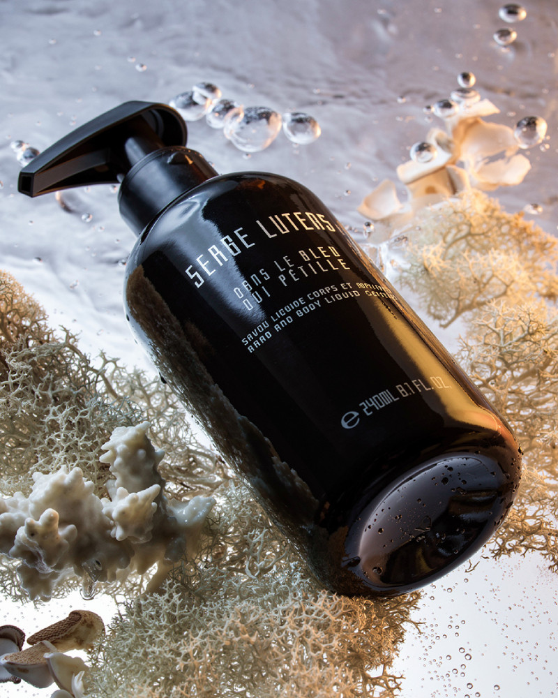 le-bleu-qui-petille-gel foaming-serge lutens-room-bathroom-parisparfum