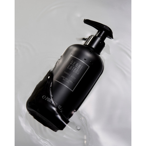 serge-lutens-parole-deau-fluide-pour-le-corps