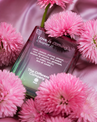 parfum-createur-Love-is-coming-chapter-2-the-different-company