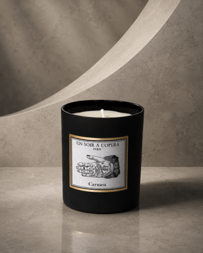 La Bayadère – bougie parfumée 180g cèdre et rose diffuseur capilla Made in France