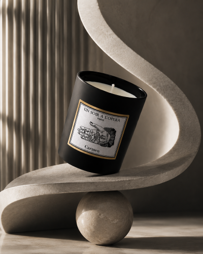 La Bayadère – bougie parfumée 180g cèdre et rose diffuseur capilla Made in France