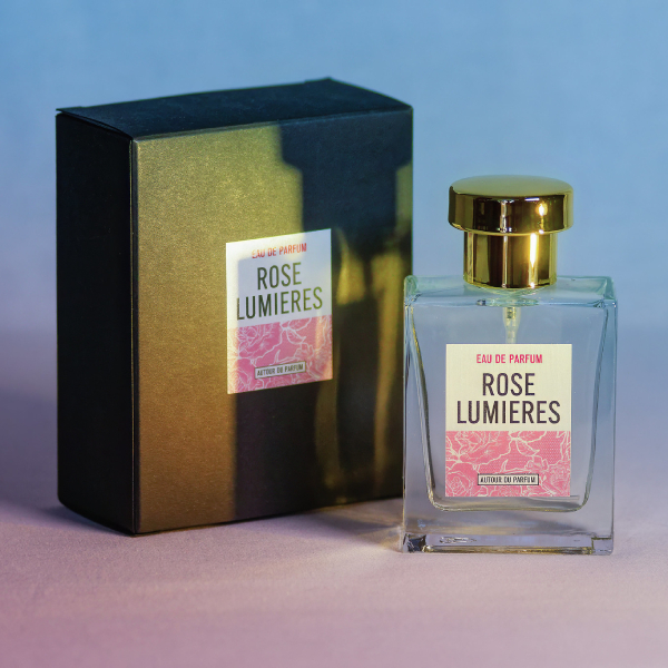 Rose - lumieres -Eau de parfum- Autour du Parfum.jpg