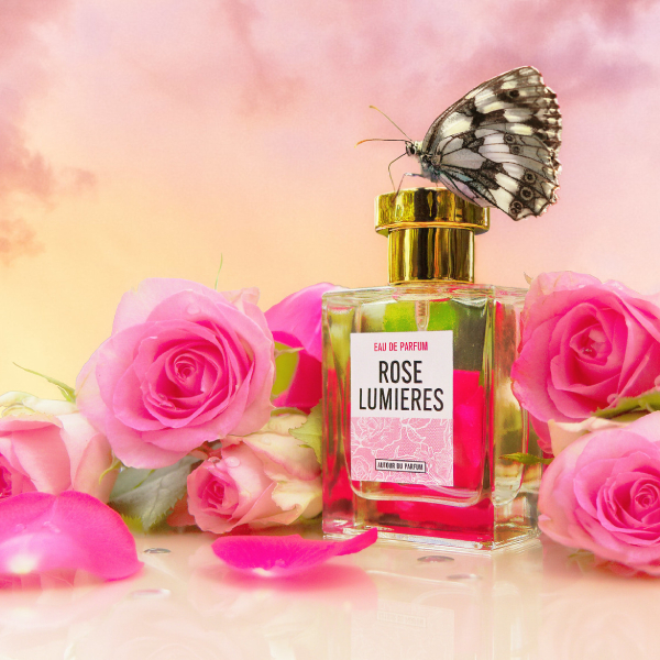 Rose-lumieres-Eau de parfum- Autour du Parfum (1).jpg